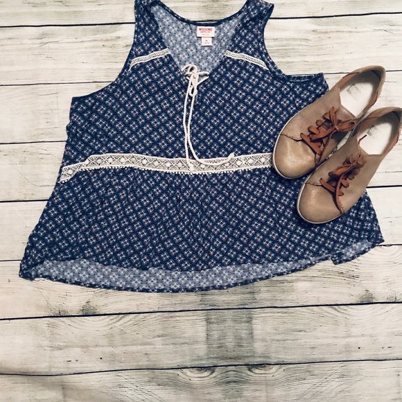 Boho Blue Blouse Hi Low Cut - Picture 5 of 8